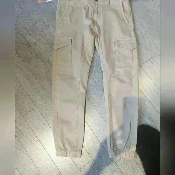 Jack&Jones Beige Military Slim fit Cargo, low rise,tight cuff, preppy 31x30 -NWT - Picture 5 of 6